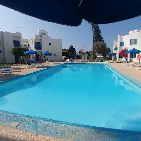 Green Sea 11 * בסיס דקליה
